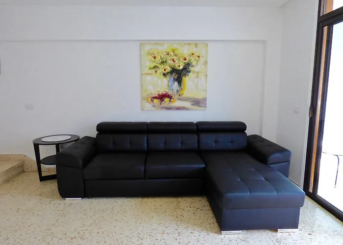 Apartman Edificio Altemar